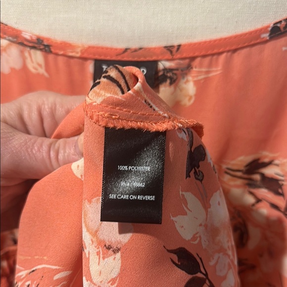 Floral and Leopard Print top - Picture 6 of 7